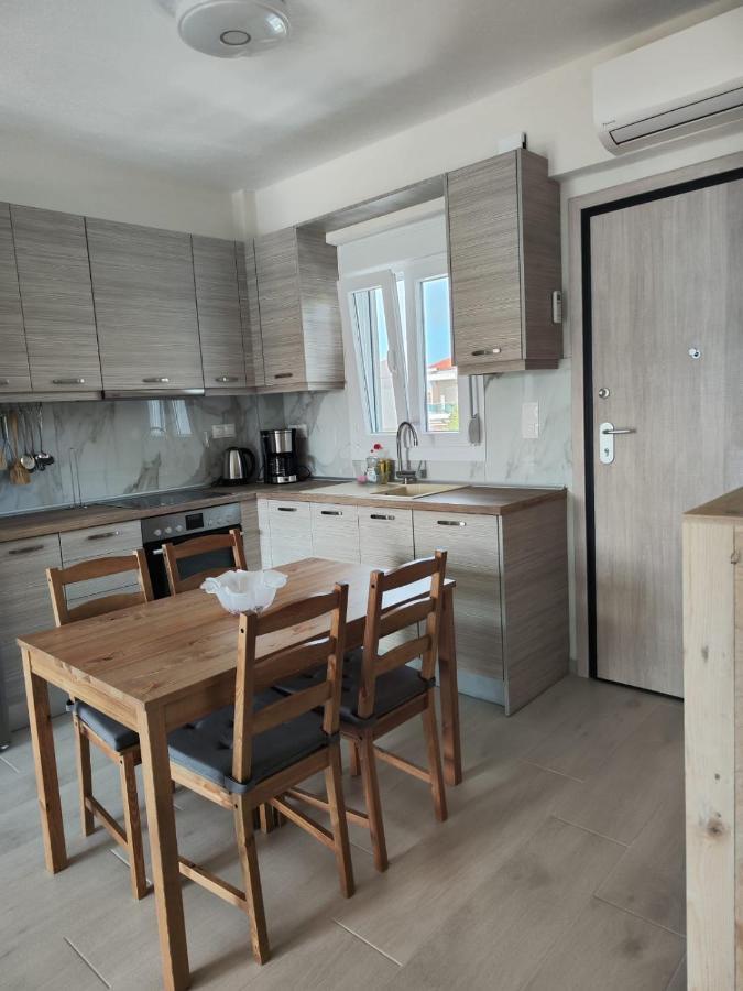 Lilli Deluxe Apartment Nikiti  Buitenkant foto