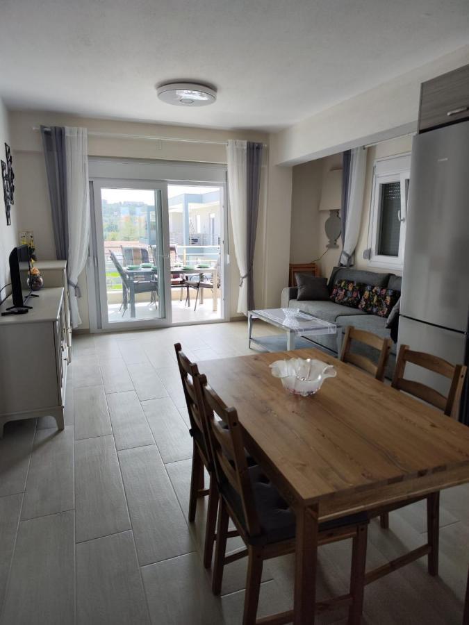 Lilli Deluxe Apartment Nikiti  Buitenkant foto